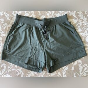 Z by Zella Running Shorts Size M, Worn once